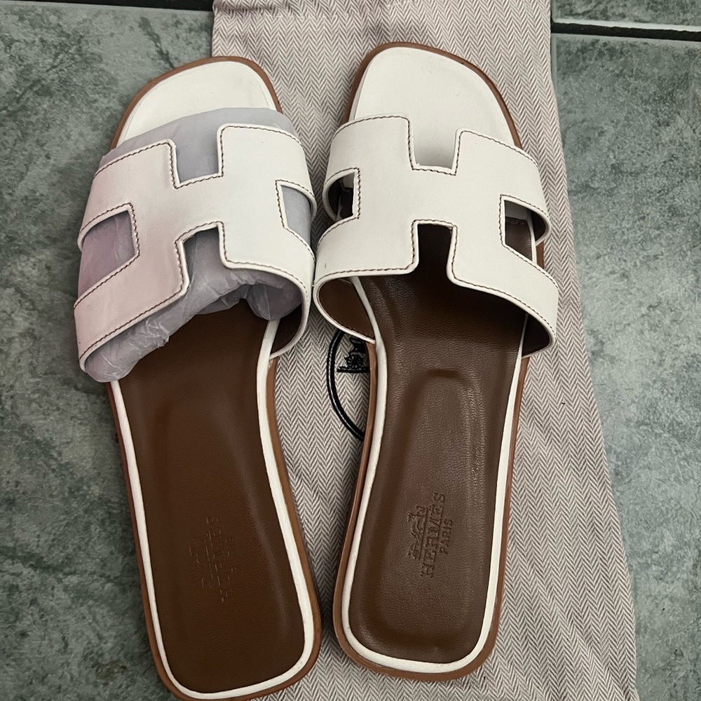 H Oran Sandals
